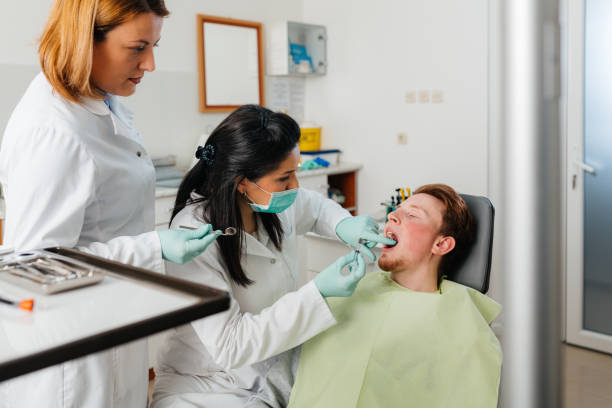 Best Emergency Denture Repair in Columbus, WI